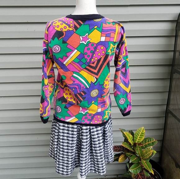 SOLD 90s Vintage Long Sleeved Shirt - Picture 6 of 8
